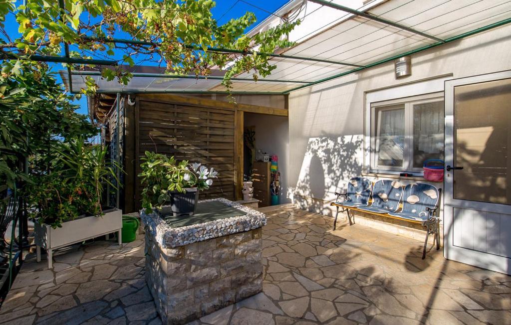 Villa House Noa à Malinska Extérieur photo