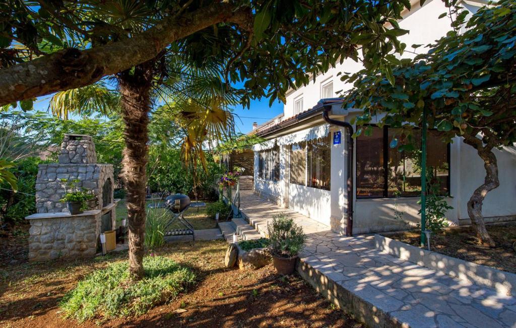 Villa House Noa à Malinska Extérieur photo